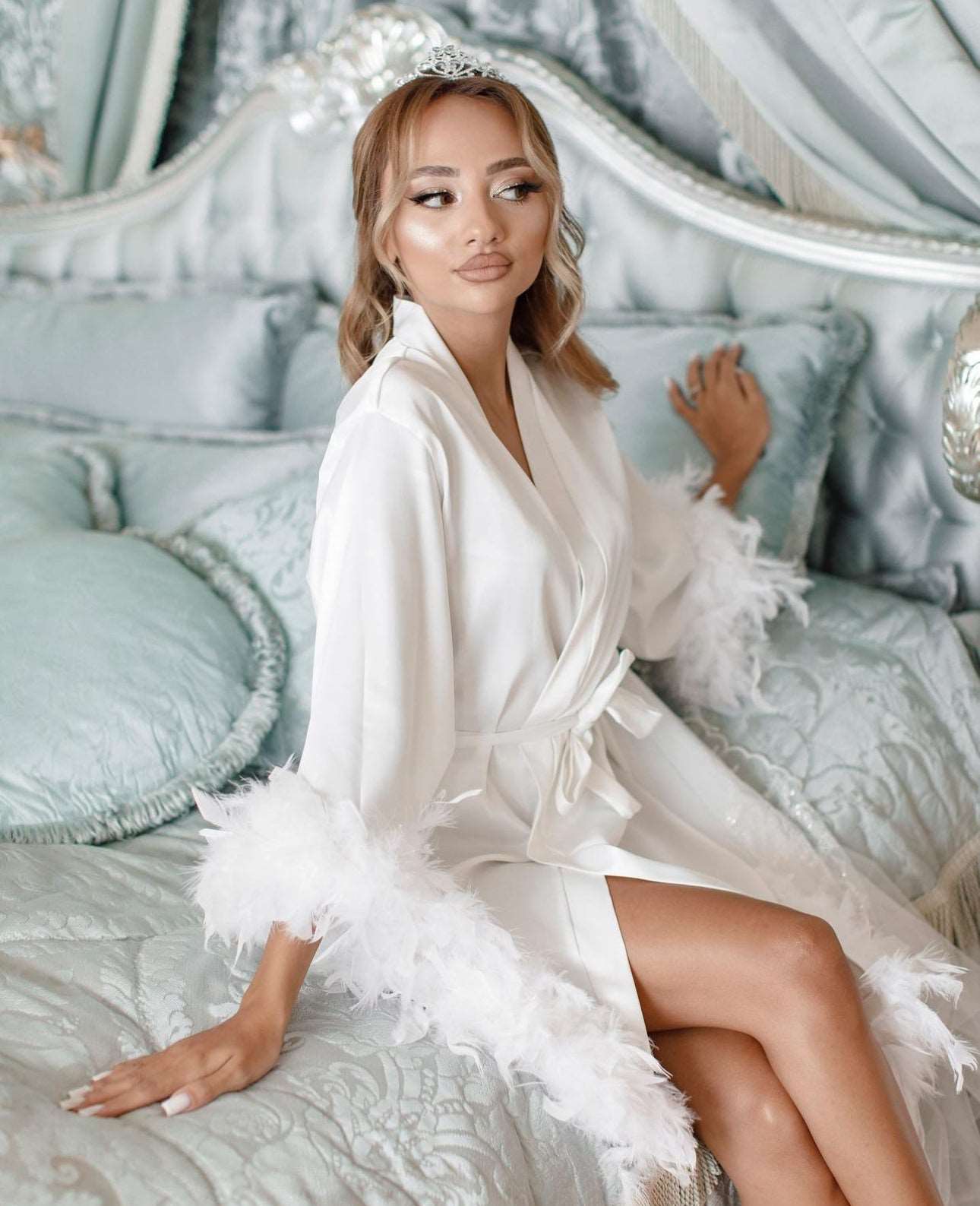 SOPHIA short silk bridal robe with ostrich feathers