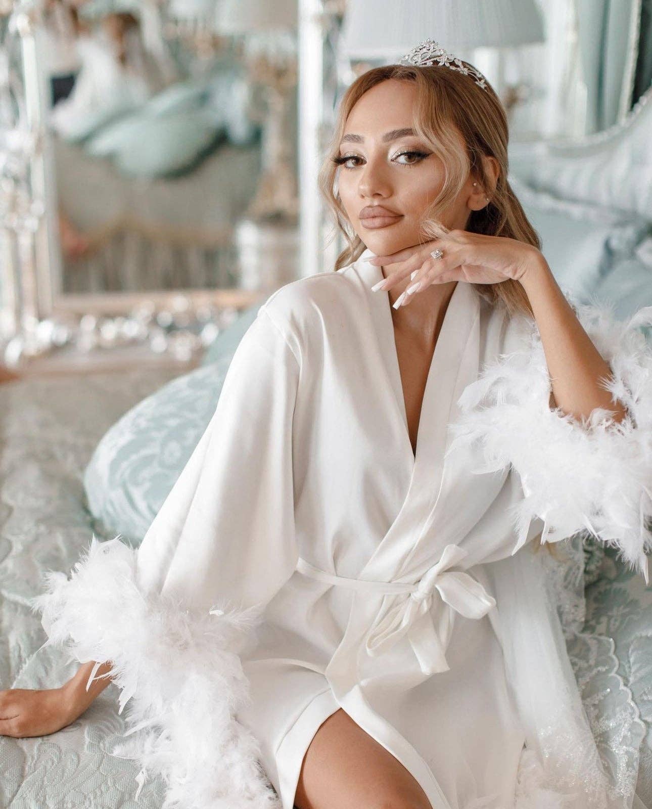 SOPHIA short silk bridal robe with ostrich feathers